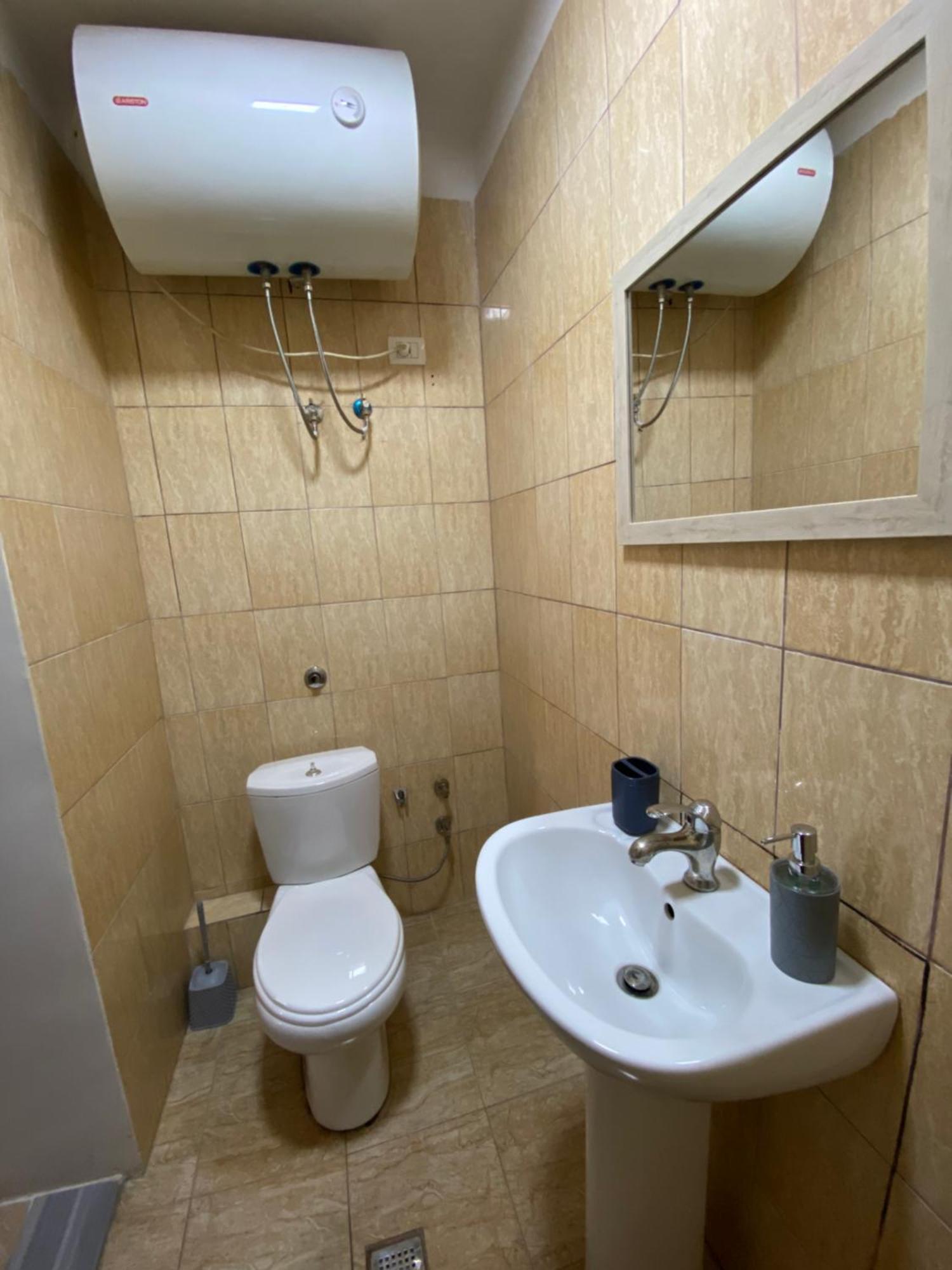 Myslym Shyri Studio 2 Тирана Екстериор снимка